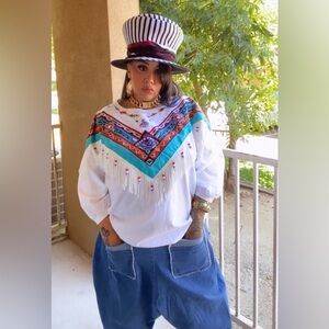 Like this listing to bookmark my closet 💖😊💞